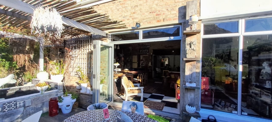 4 Bedroom Property for Sale in Vermont Western Cape